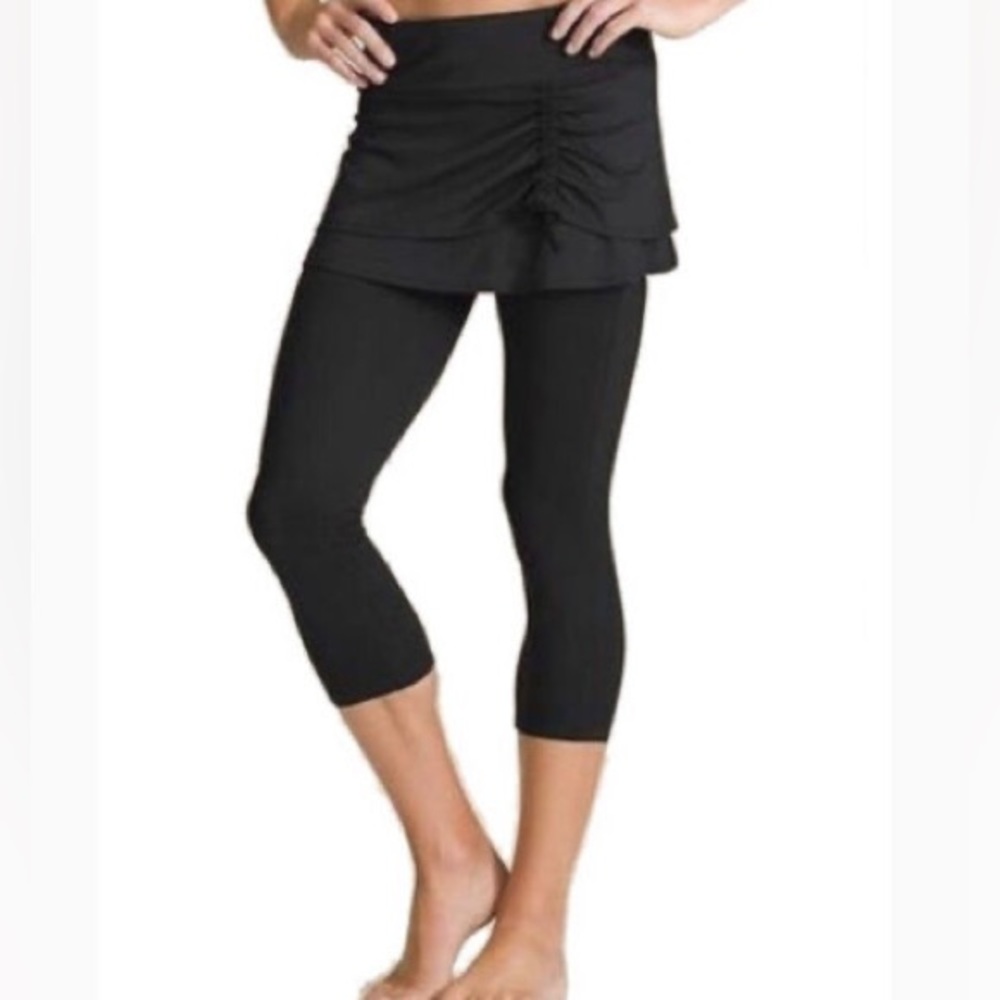 Athleta 2-in-1 ruched skirt leggings sz: Med